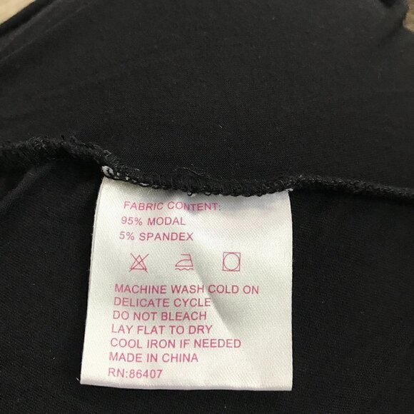 Momo Maternity Roxy Studded Dress - Picture 4 of 4